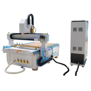 ألومنيوم 4 * 8FT ATC Cnc Router لصنع الأثاث